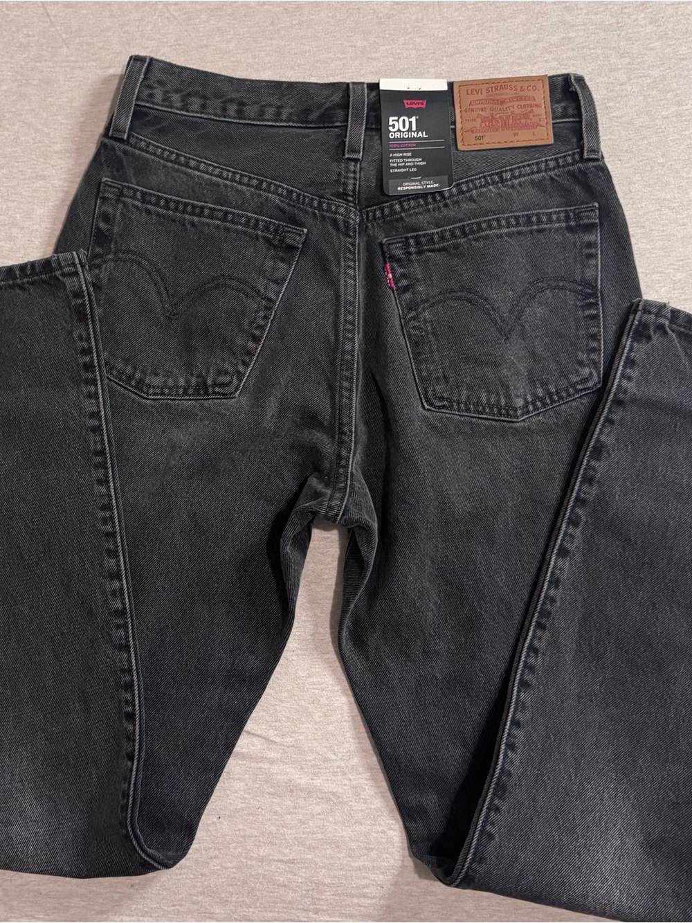 Levi's Women's 501 High-Rise Straight Jeans - Black